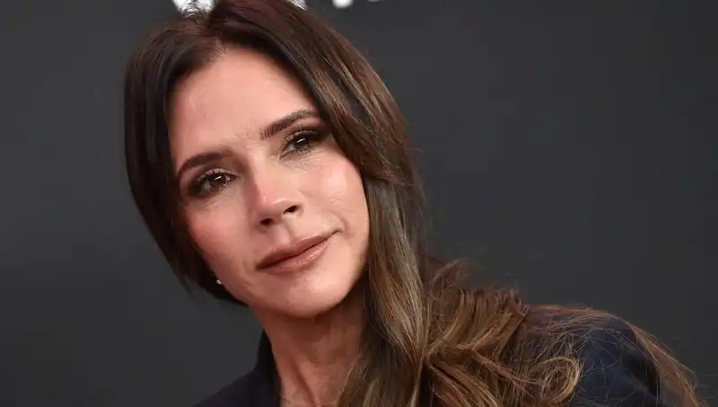 Victoria Beckham'ın Gençlik Sırrı: Günde 3-4 Adet Tüketiliyor!