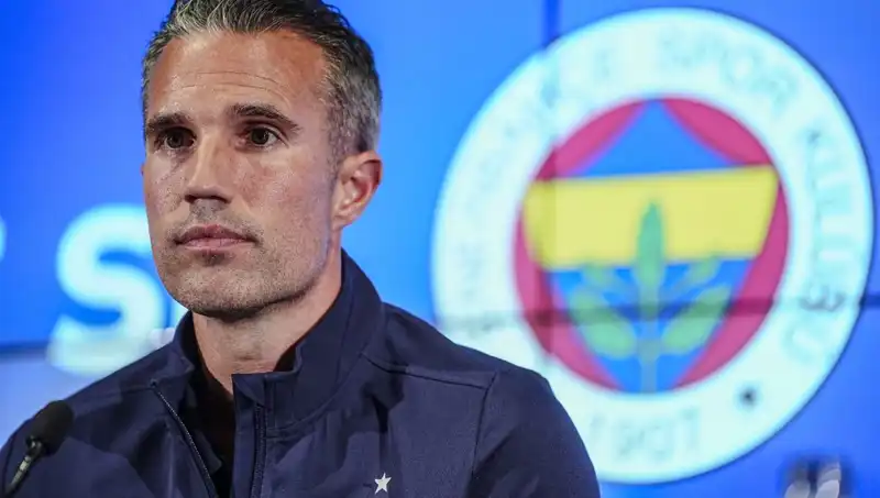 Robin van Persie’den Fenerbahçe Açıklaması: Tur Şansı Yüzde Kaç?
