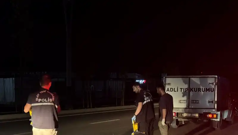 Yolun Karşısına Geçerken Hayatını Kaybeden Genç, Aileyi Yıkan Kaza