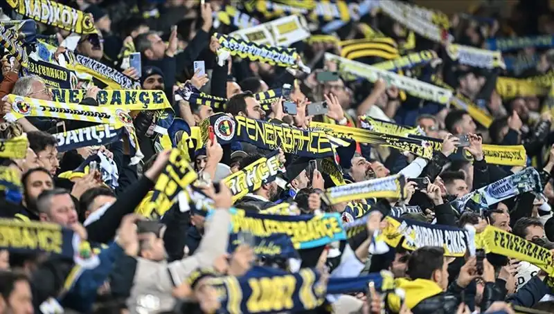 Fenerbahçe’nin Yeni Kombine Fiyatları Açıklandı: Taraftarları Neler Bekliyor?