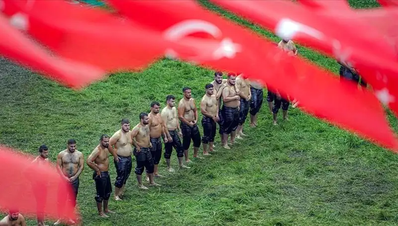 664. Tarihi Kırkpınar Yağlı Güreşleri: 40 Başpehlivan, 826 Sporcu Hazır!