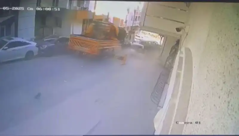 Kontrolden Çıkan Vinç, 23 Aracın Hayatını Tehlikeye Soktu!