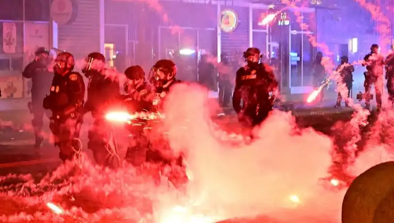 ABD’nin Sıcak Gündemi: Los Angeles’taki İsyan Protestoları Ülke Genelinde Yayılıyor
