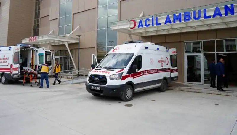 Erzincan'da Korkunç Kaza: Hayatını Kaybeden ve Yaralananlar Var
