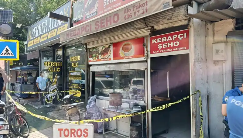 Adana'da Dehşet Santimi: Anne Katili Polisi Sokağa Dökerek Yakalandı!