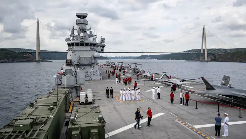 TCG Anadolu, Sarayburnu'ndan Ayrıldı! İşte Tüm Ayrıntılar
