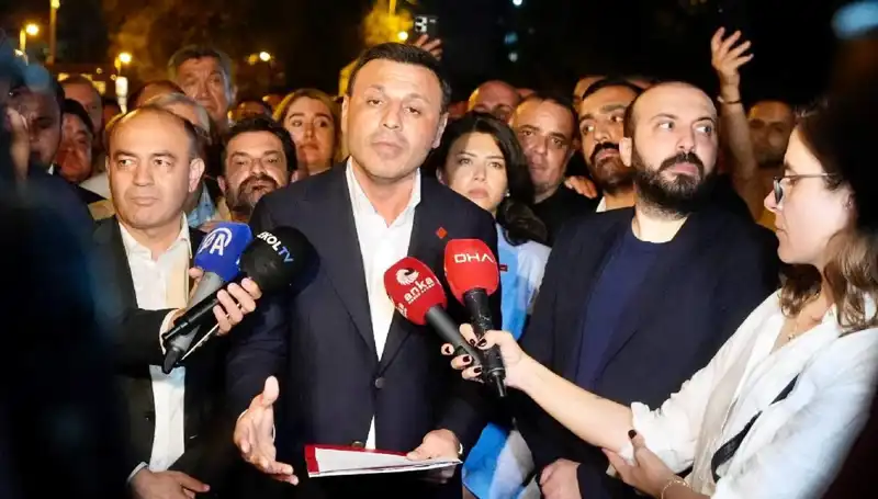 CHP İstanbul İl Başkanı Özgür Çelik’ten Kritik Açıklama: Dikkatler Yeni Gelişmelerde