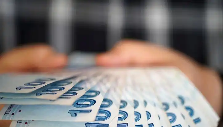 Temmuz 2025’te Emeklilere Özel Banka Promosyonları: Ne Kadar Alacaklar?