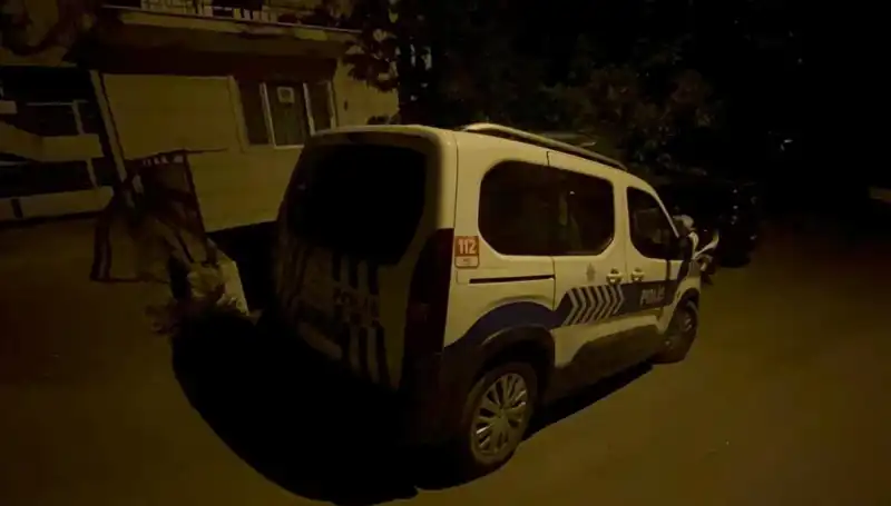 Bursa'da İnanılmaz Olay: Amca, Yeğenini Erkek Arkadaşıyla Yakaladı ve Bıçakladı!